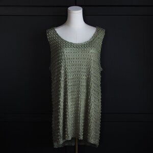 Roz & Ali | Sleeveless Crocheted Lace Blouse w Sparkle Thread